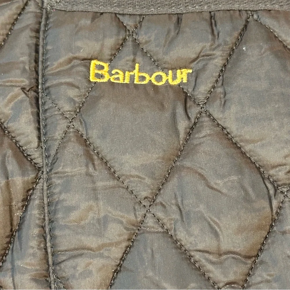 Barbour Quilted Vest — Brown Diamond Stitch Outdoor Layer (Size 4 / UK 8) - Picture 2 of 12